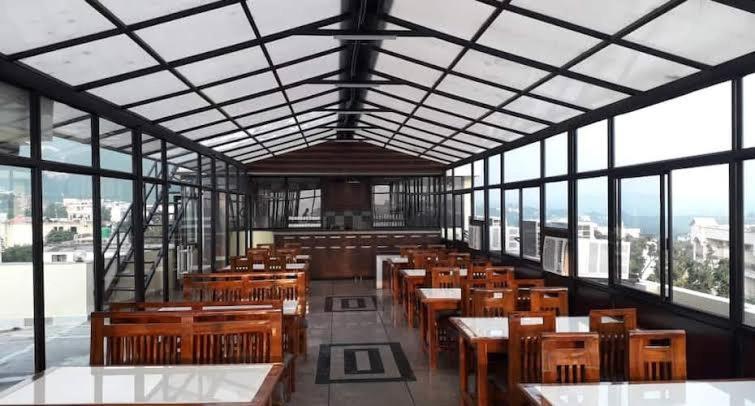 Hotel Katra Royal Stay ภายนอก รูปภาพ